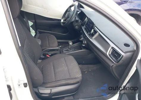 2022 Kia Rio 5-Door S из США, поврежденный, VIN 3KPA25AD5NE457866